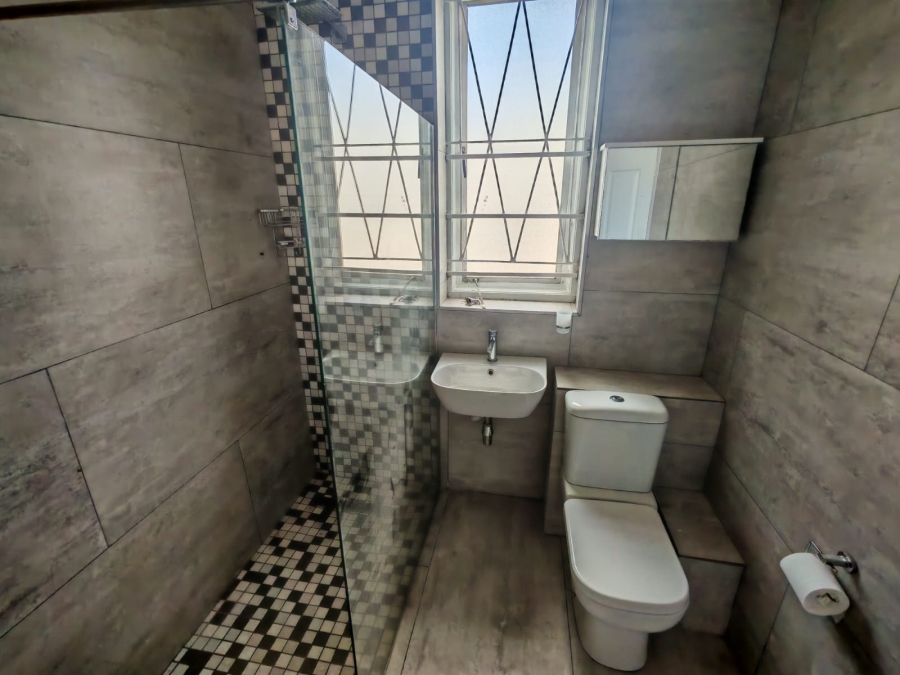 To Let 3 Bedroom Property for Rent in Summerstrand Eastern Cape